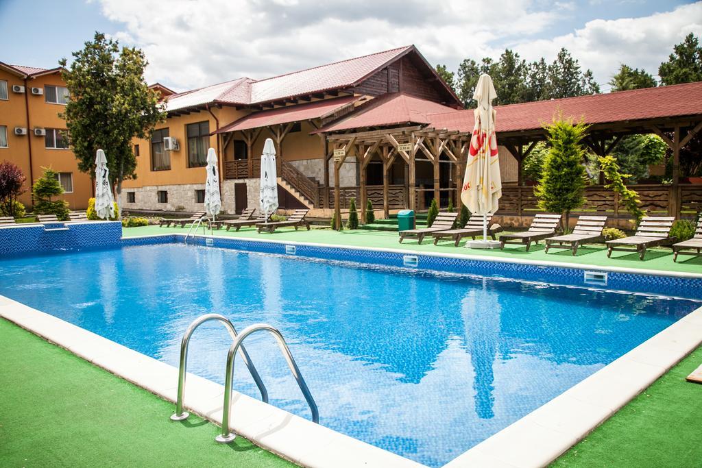 Hotel Mondial - Baia Exteriér fotografie